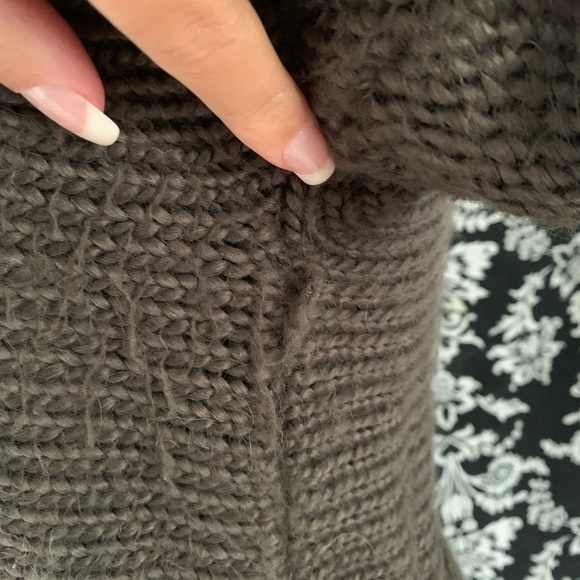 🦇 Vintage Long-Line Cardigan 🦇 - Picture 3 of 11